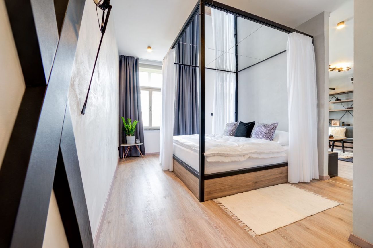 Apartmány ve vězeňském stylu